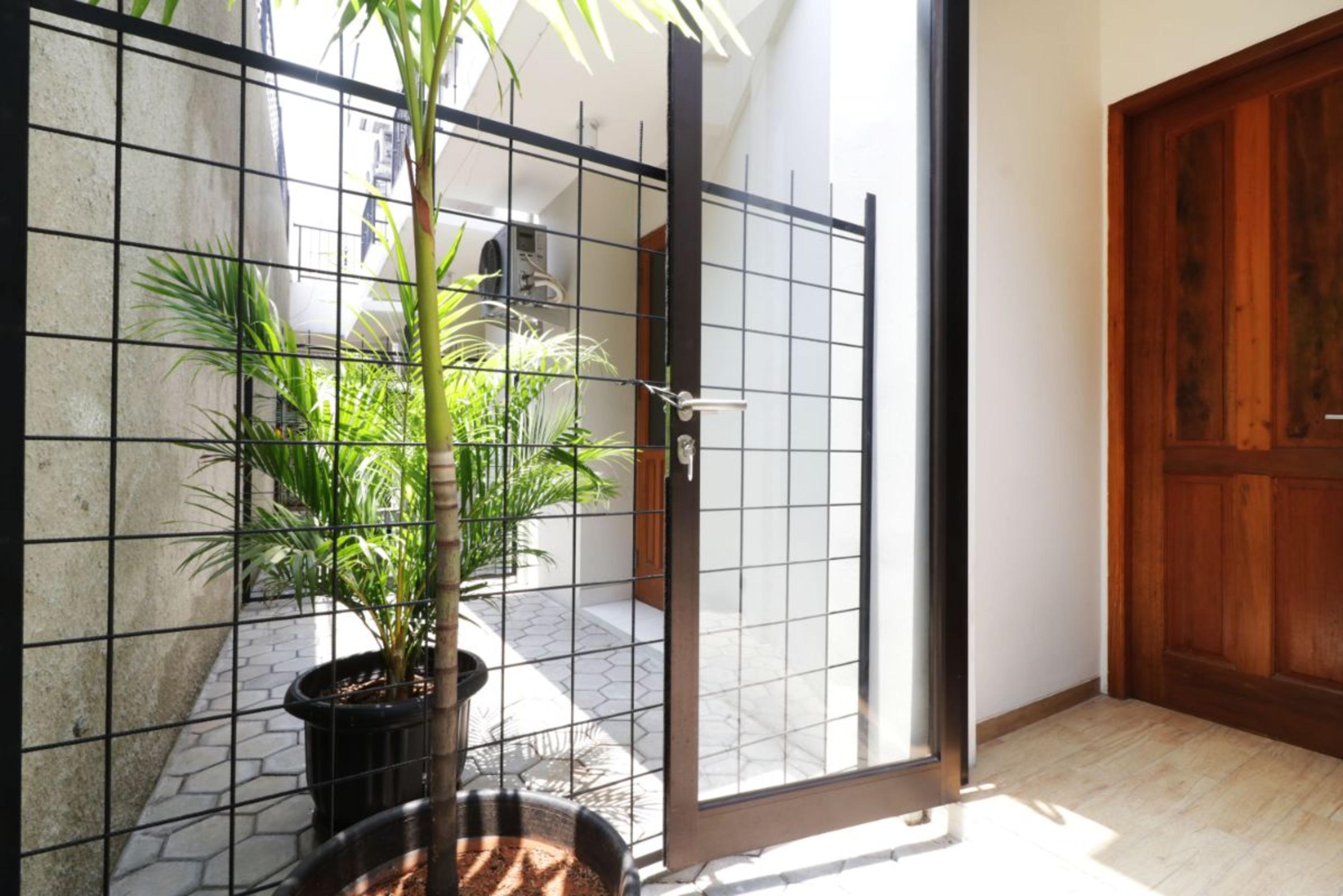 Nikara Residence Syariah Jakarta Exterior foto
